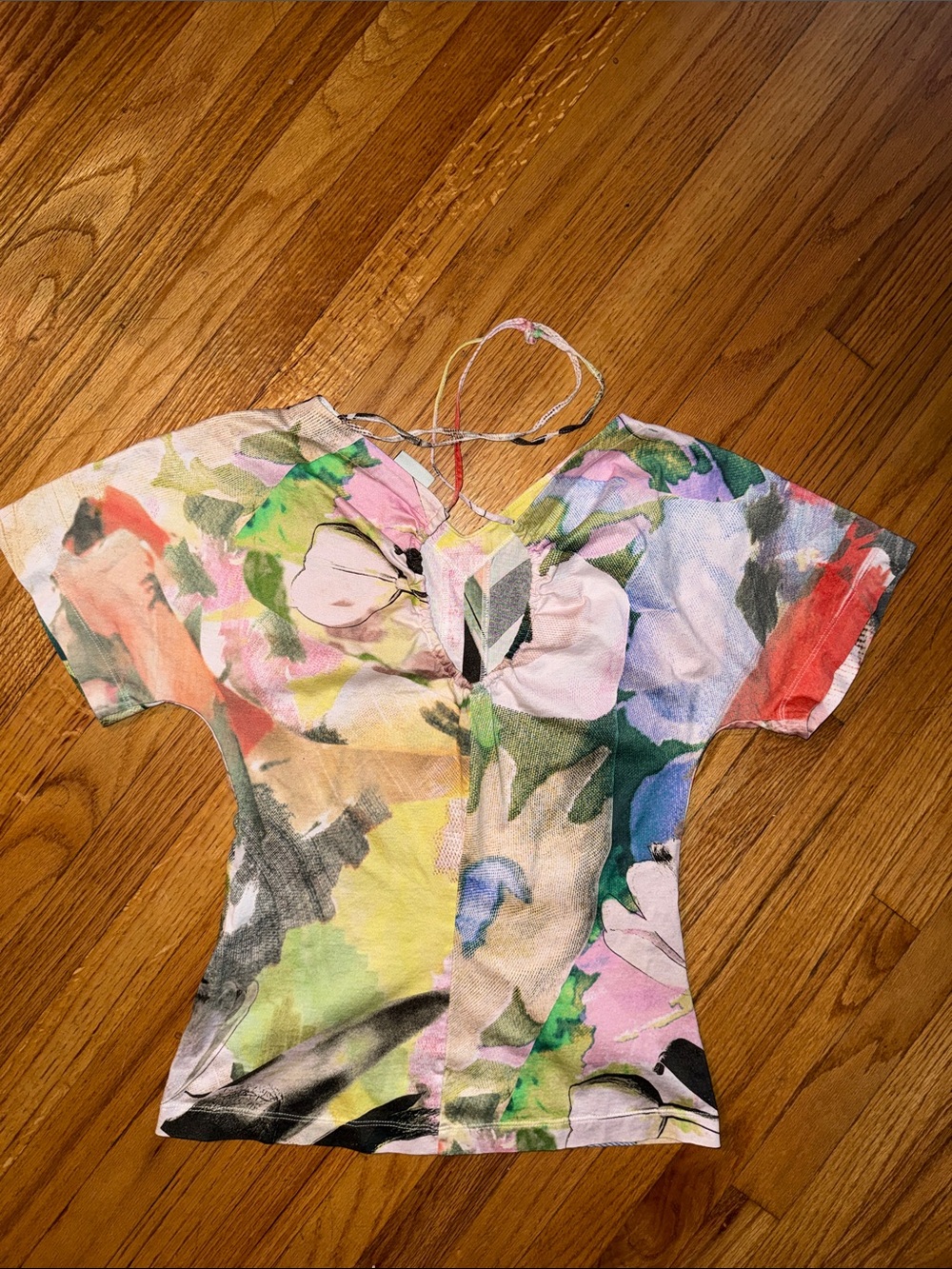 Paul Smith White Multi Floral V-Neck Short Sleeve Top Small - Picture 7 of 9